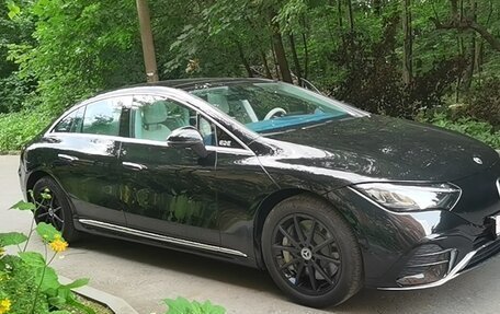 Mercedes-Benz EQE, 2022 год, 6 450 000 рублей, 9 фотография