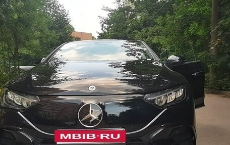 Mercedes-Benz EQE, 2022 год, 6 450 000 рублей, 11 фотография