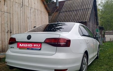 Volkswagen Jetta VI, 2017 год, 900 000 рублей, 5 фотография