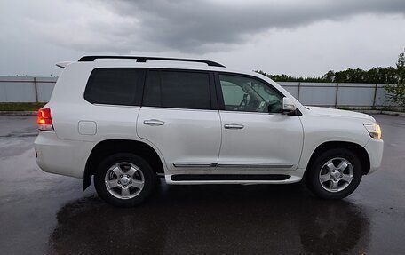 Toyota Land Cruiser 200, 2020 год, 5 650 000 рублей, 4 фотография