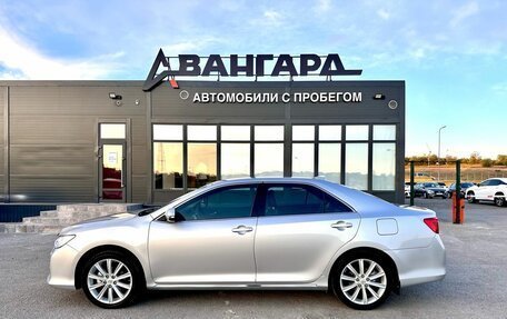 Toyota Camry, 2011 год, 1 800 000 рублей, 4 фотография
