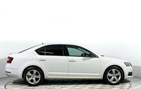 Skoda Octavia, 2018 год, 1 797 000 рублей, 4 фотография