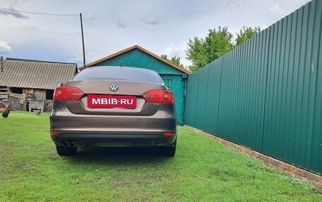 Volkswagen Jetta VI, 2012 год, 1 400 000 рублей, 2 фотография