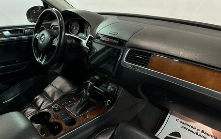 Volkswagen Touareg III, 2012 год, 1 587 000 рублей, 7 фотография