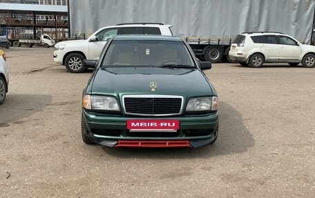 Mercedes-Benz C-Класс, 1994 год, 265 000 рублей, 2 фотография