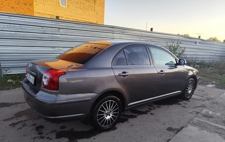 Toyota Avensis III рестайлинг, 2006 год, 765 000 рублей, 5 фотография