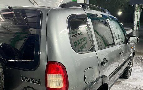 Chevrolet Niva I рестайлинг, 2006 год, 240 000 рублей, 2 фотография