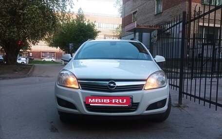 Opel Astra H, 2014 год, 925 000 рублей, 3 фотография