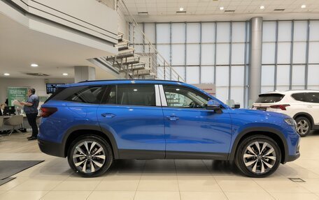 Skoda Kodiaq, 2025 год, 5 399 000 рублей, 4 фотография