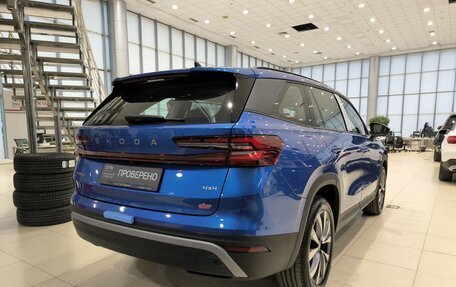 Skoda Kodiaq, 2025 год, 5 399 000 рублей, 5 фотография