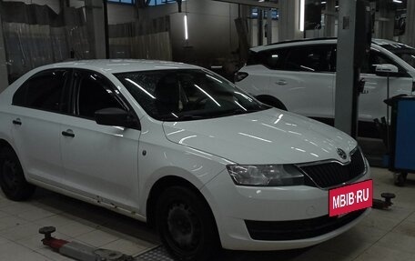 Skoda Rapid I, 2016 год, 601 000 рублей, 2 фотография