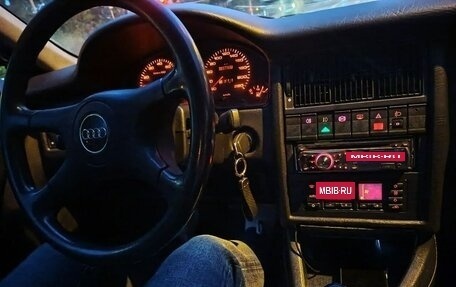 Audi 80, 1992 год, 399 000 рублей, 3 фотография