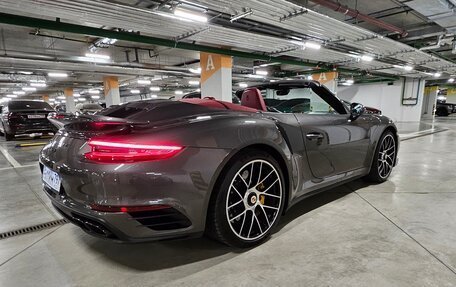 Porsche 911, 2017 год, 16 500 000 рублей, 4 фотография