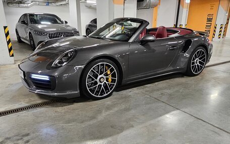 Porsche 911, 2017 год, 16 500 000 рублей, 3 фотография