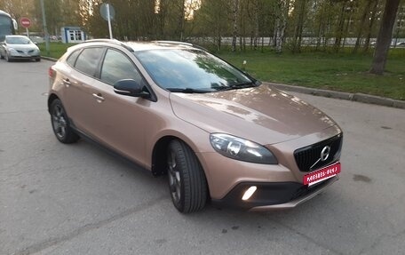 Volvo V40 Cross Country I, 2014 год, 1 299 000 рублей, 3 фотография