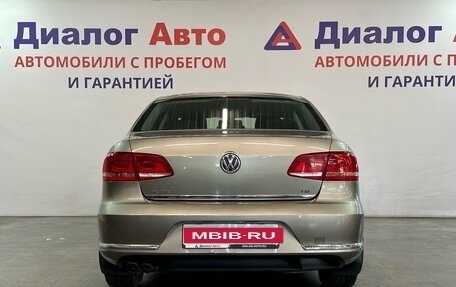 Volkswagen Passat B7, 2013 год, 1 287 000 рублей, 3 фотография