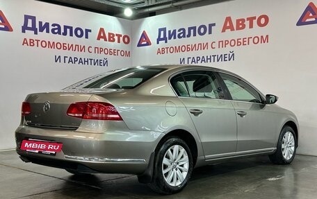Volkswagen Passat B7, 2013 год, 1 287 000 рублей, 2 фотография