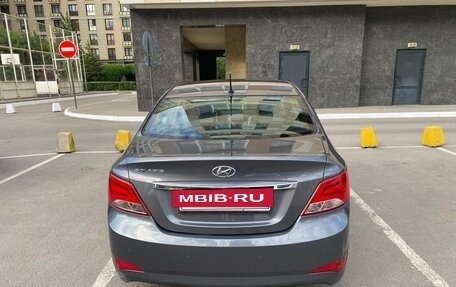 Hyundai Solaris II рестайлинг, 2016 год, 1 150 000 рублей, 3 фотография