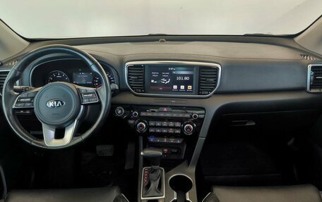 KIA Sportage IV рестайлинг, 2020 год, 2 720 000 рублей, 5 фотография