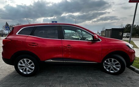 Renault Kadjar I рестайлинг, 2016 год, 1 400 000 рублей, 3 фотография