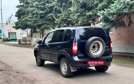 Chevrolet Niva I рестайлинг, 2010 год, 450 000 рублей, 4 фотография