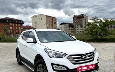 Hyundai Santa Fe III рестайлинг, 2012 год, 2 200 000 рублей, 2 фотография