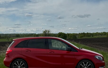Mercedes-Benz B-Класс, 2013 год, 1 540 000 рублей, 6 фотография