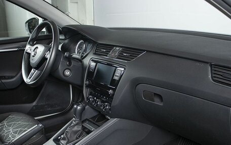 Skoda Octavia, 2020 год, 1 888 000 рублей, 5 фотография