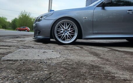 BMW 5 серия, 2006 год, 1 350 000 рублей, 2 фотография