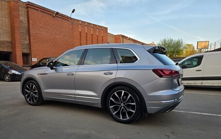 Volkswagen Touareg III, 2019 год, 5 150 000 рублей, 11 фотография