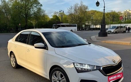 Skoda Rapid II, 2021 год, 1 590 000 рублей, 3 фотография