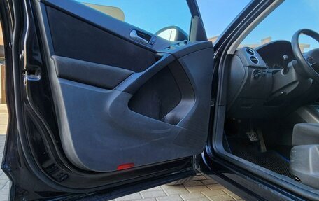 Volkswagen Tiguan I, 2010 год, 940 000 рублей, 3 фотография