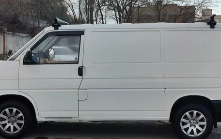 Volkswagen Transporter T4, 2000 год, 730 000 рублей, 2 фотография