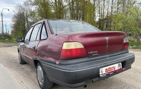 Daewoo Nexia I рестайлинг, 1998 год, 120 000 рублей, 7 фотография