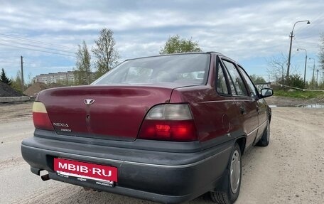 Daewoo Nexia I рестайлинг, 1998 год, 120 000 рублей, 6 фотография