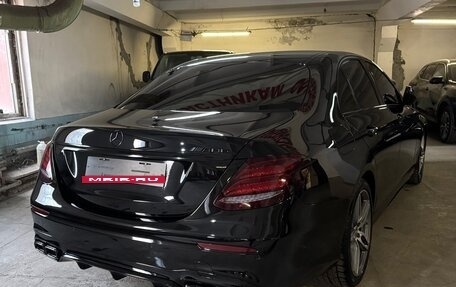 Mercedes-Benz E-Класс, 2019 год, 3 499 000 рублей, 3 фотография