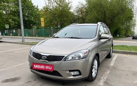 KIA cee'd I рестайлинг, 2010 год, 785 000 рублей, 3 фотография