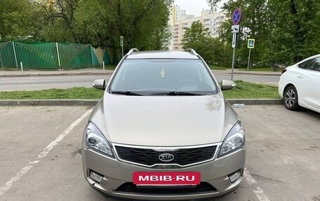 KIA cee'd I рестайлинг, 2010 год, 785 000 рублей, 2 фотография