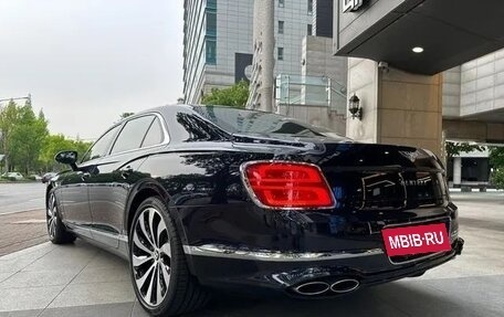 Bentley Flying Spur, 2024 год, 28 700 000 рублей, 3 фотография