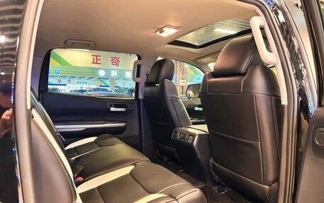 Toyota Tundra II, 2017 год, 5 420 000 рублей, 7 фотография