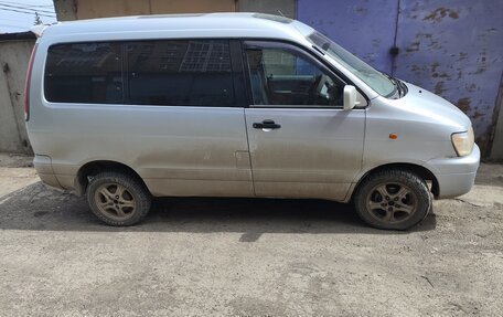 Toyota Lite Ace IV, 1996 год, 820 000 рублей, 3 фотография