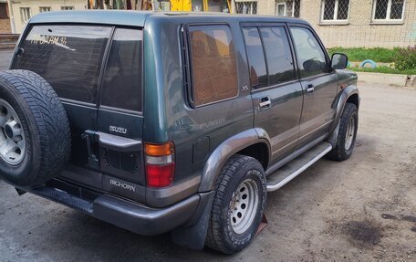 Isuzu Bighorn II, 1997 год, 980 000 рублей, 2 фотография