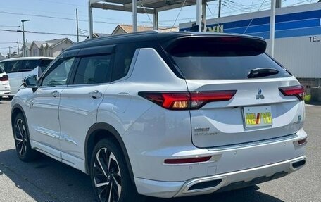 Mitsubishi Outlander, 2022 год, 2 799 099 рублей, 5 фотография