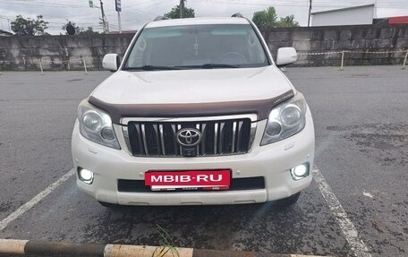 Toyota Land Cruiser Prado 150 рестайлинг 2, 2012 год, 3 450 000 рублей, 2 фотография