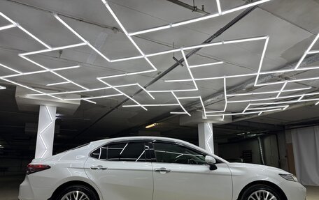 Toyota Camry, 2019 год, 2 900 000 рублей, 7 фотография