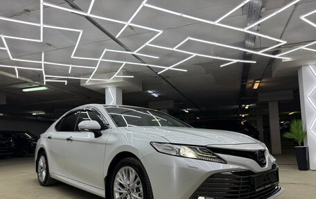 Toyota Camry, 2019 год, 2 900 000 рублей, 6 фотография