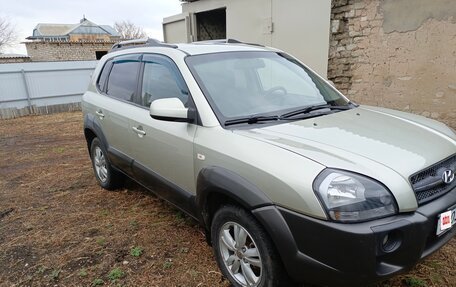 Hyundai Tucson III, 2008 год, 850 000 рублей, 3 фотография