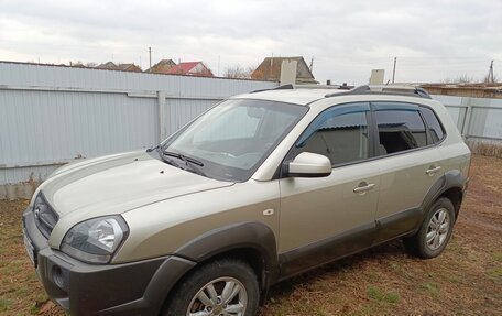 Hyundai Tucson III, 2008 год, 850 000 рублей, 2 фотография