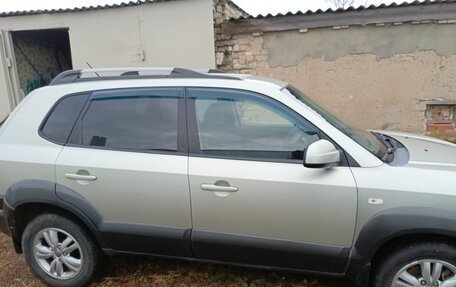 Hyundai Tucson III, 2008 год, 850 000 рублей, 4 фотография