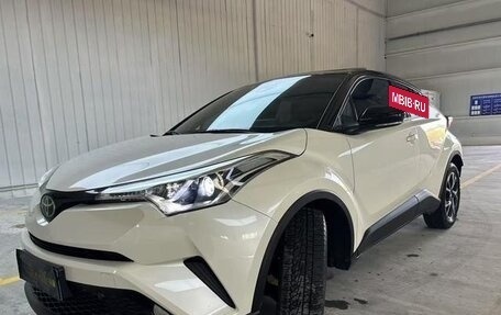Toyota C-HR I рестайлинг, 2021 год, 1 730 441 рублей, 3 фотография